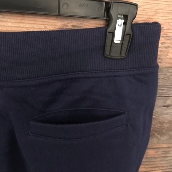 ❌SOLD❌ Fila French Terry Jogger size medium - Picture 7 of 8